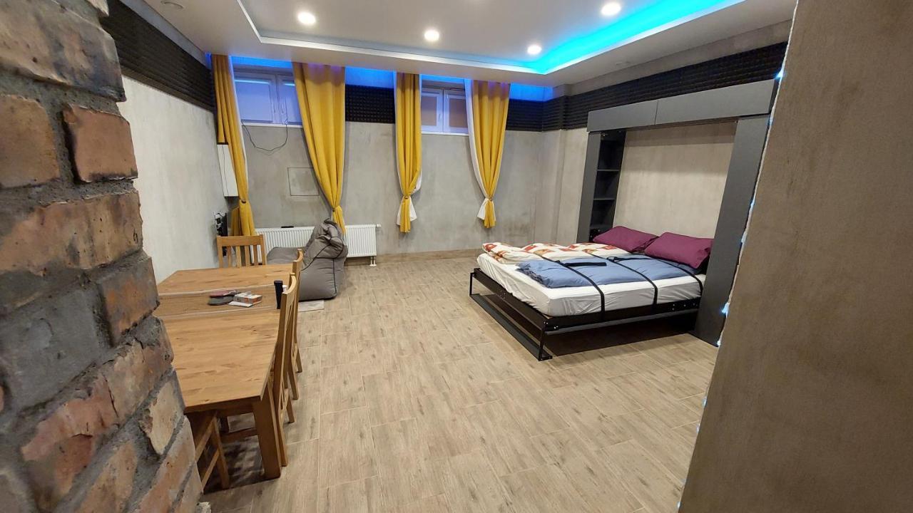 Fun And Chill Patalpu Ir Pirties Nuoma Apartamento Vilnius Exterior foto