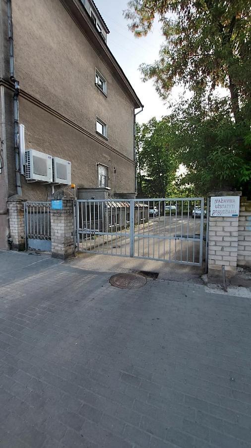 Fun And Chill Patalpu Ir Pirties Nuoma Apartamento Vilnius Exterior foto