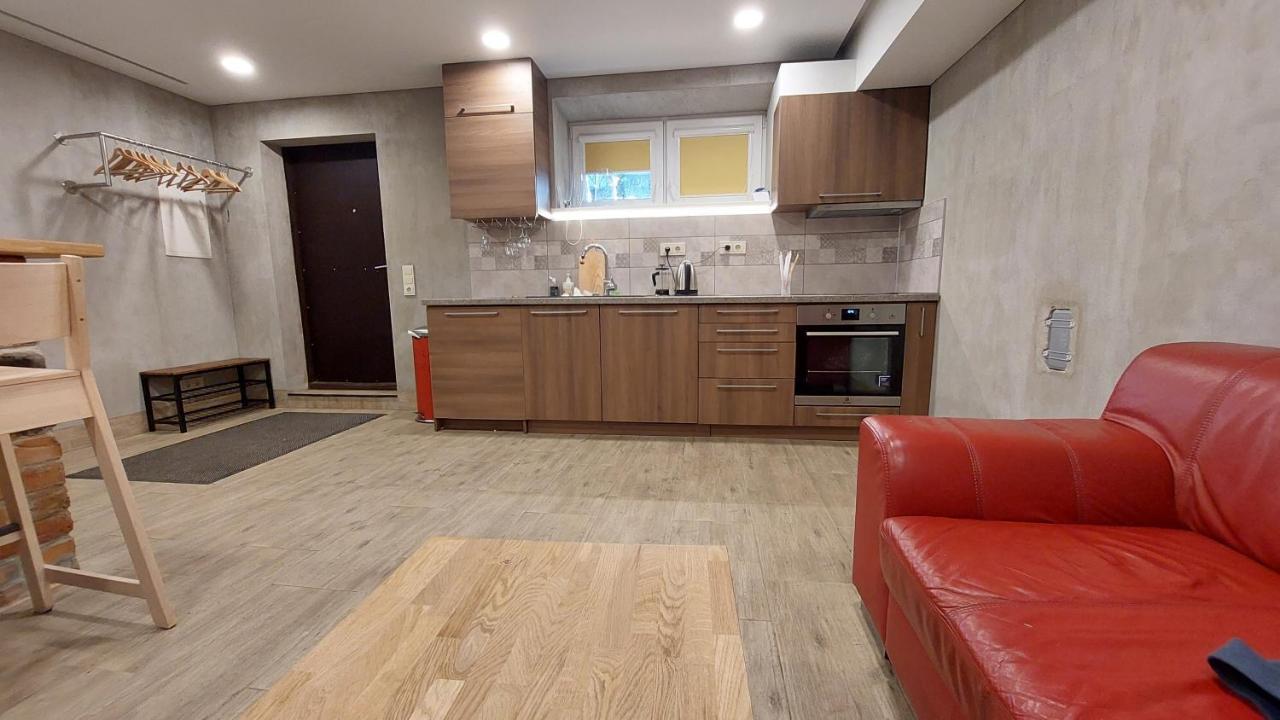 Fun And Chill Patalpu Ir Pirties Nuoma Apartamento Vilnius Exterior foto